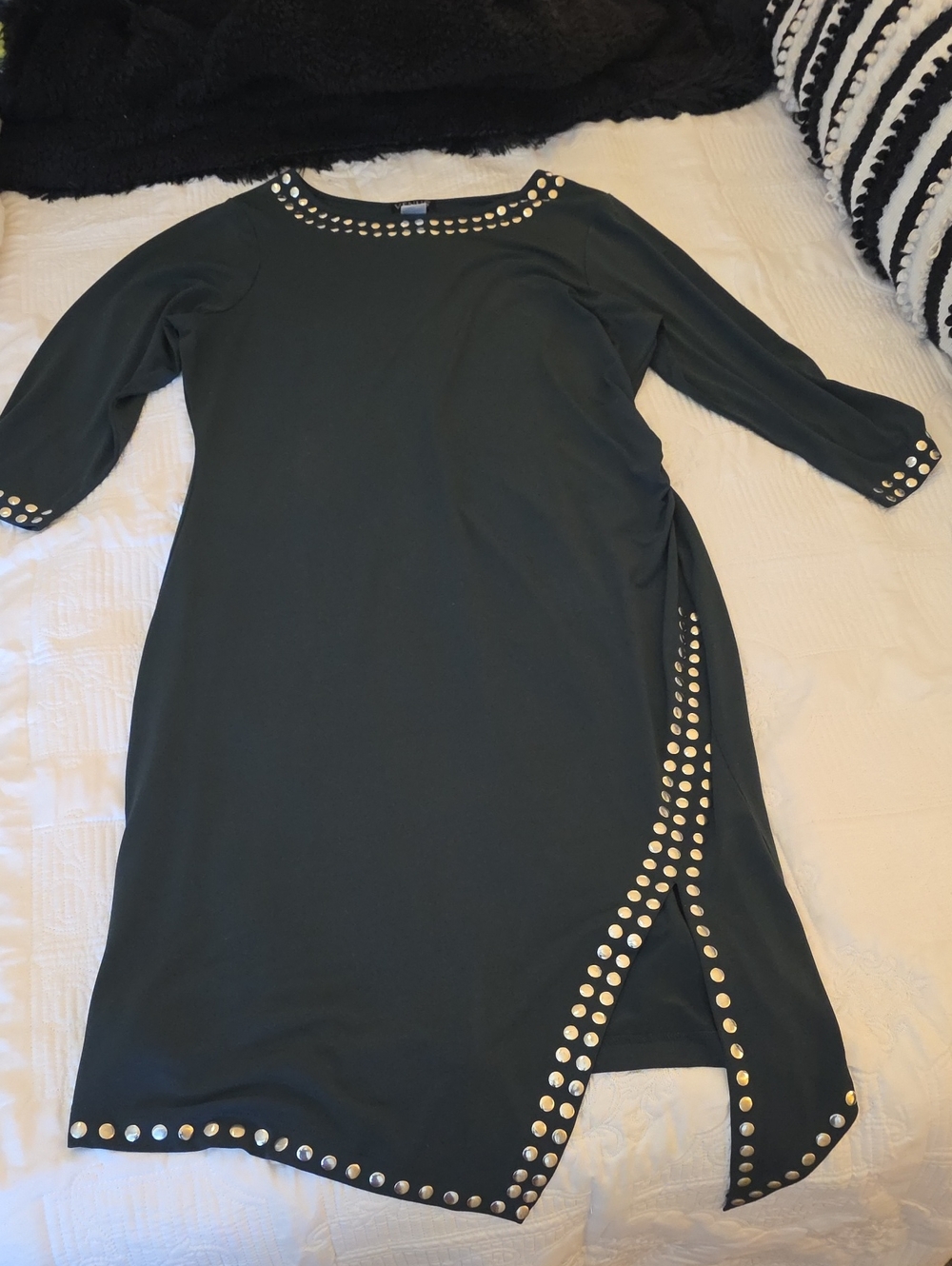 Women’s DARK GREEN SILVER Stud-Accent Dress